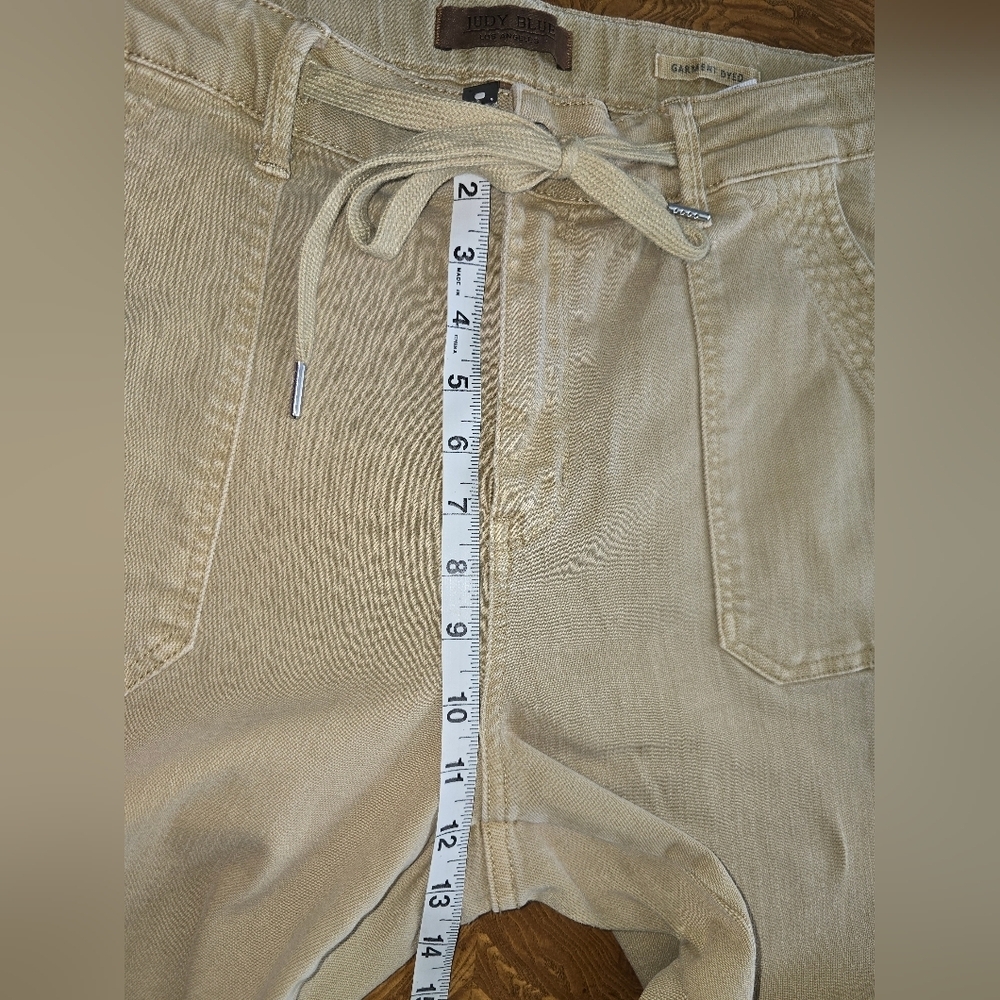 Judy Blue Womens Straight Leg / Jogger Style Tan Utility Pants, Size 13/31 - Picture 6 of 9